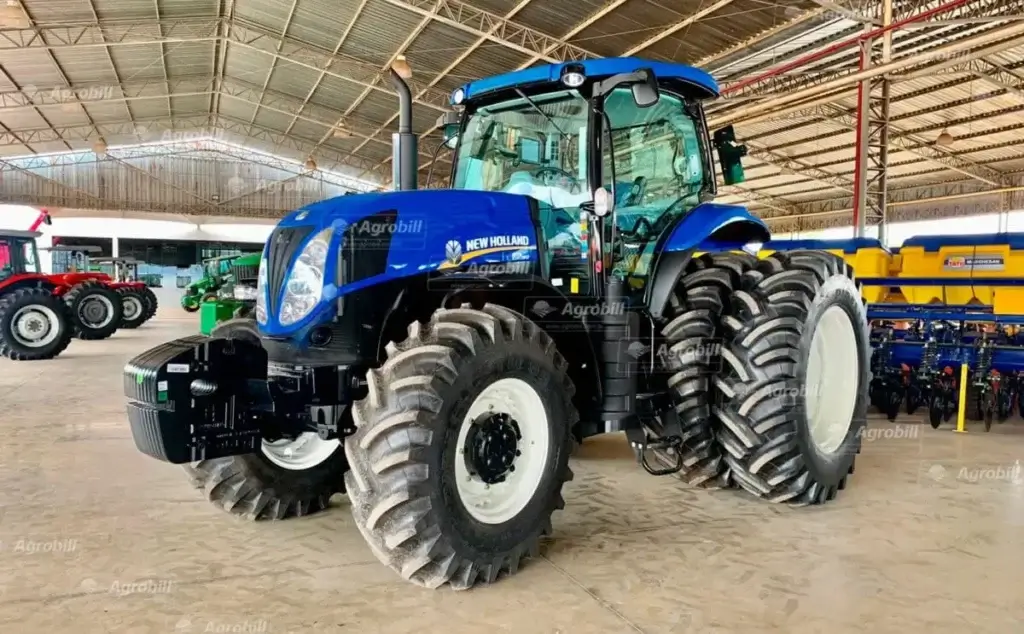 Tratores de 50 CV até 210 CV