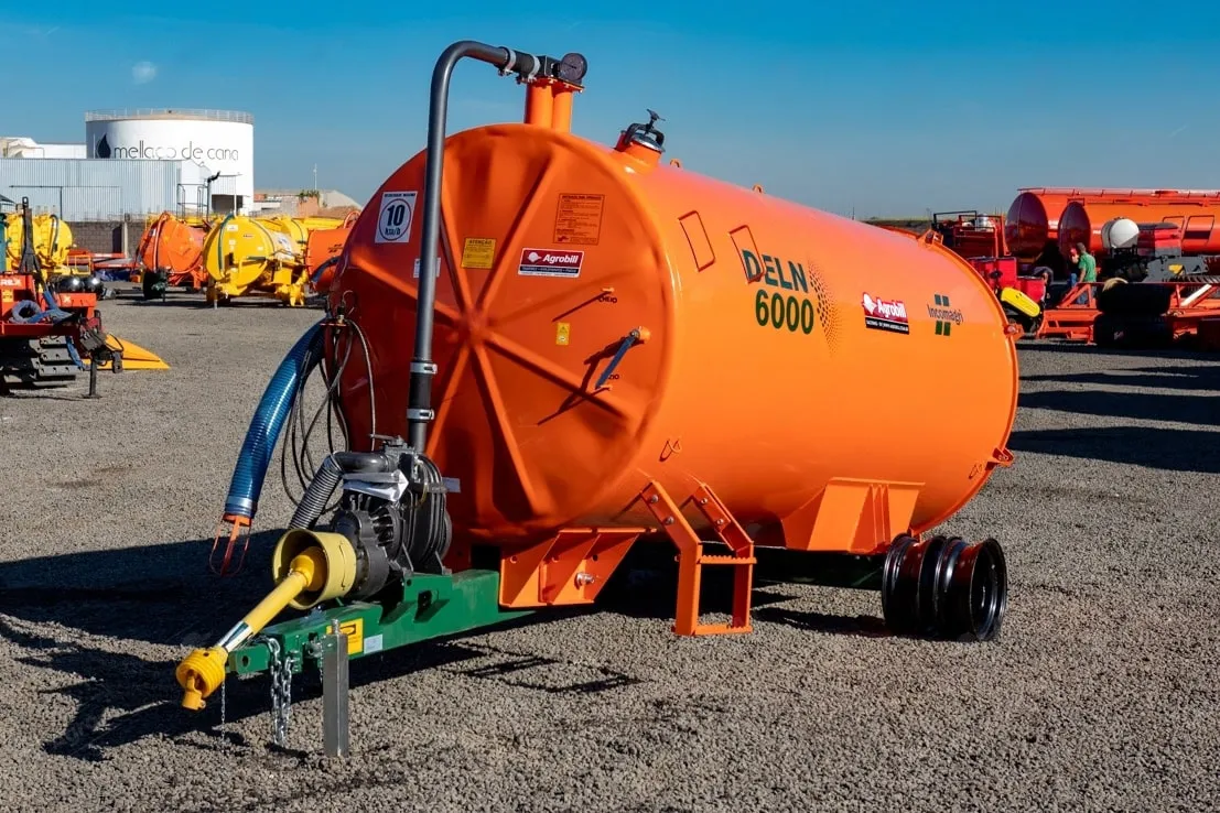 Distribuidor de Esterco Liquido Deln-6000 Rd