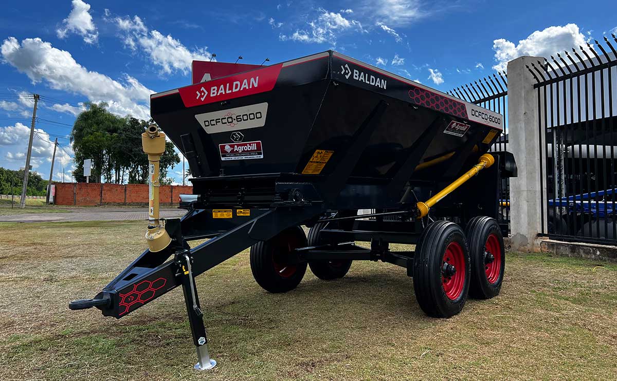 Distribuidor de Calcário Fertilizantes e Compostos Orgânicos Dcfco 6000 Baldan
