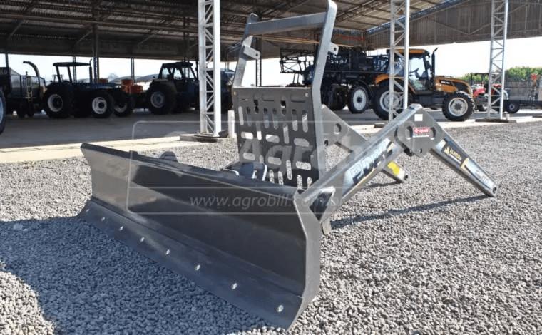 Conjunto Frontal de Lâmina PDAL Force 1.000 Tratores Valtra A74 A79 Plataformado Almeida