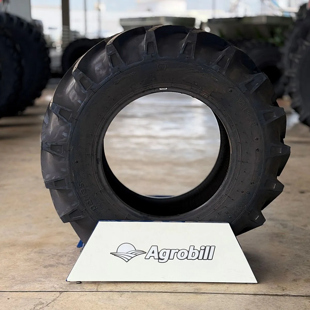 Pneu Agrícola 14.9/13x24 14 Lonas Modelo TA60 TL- Petlas