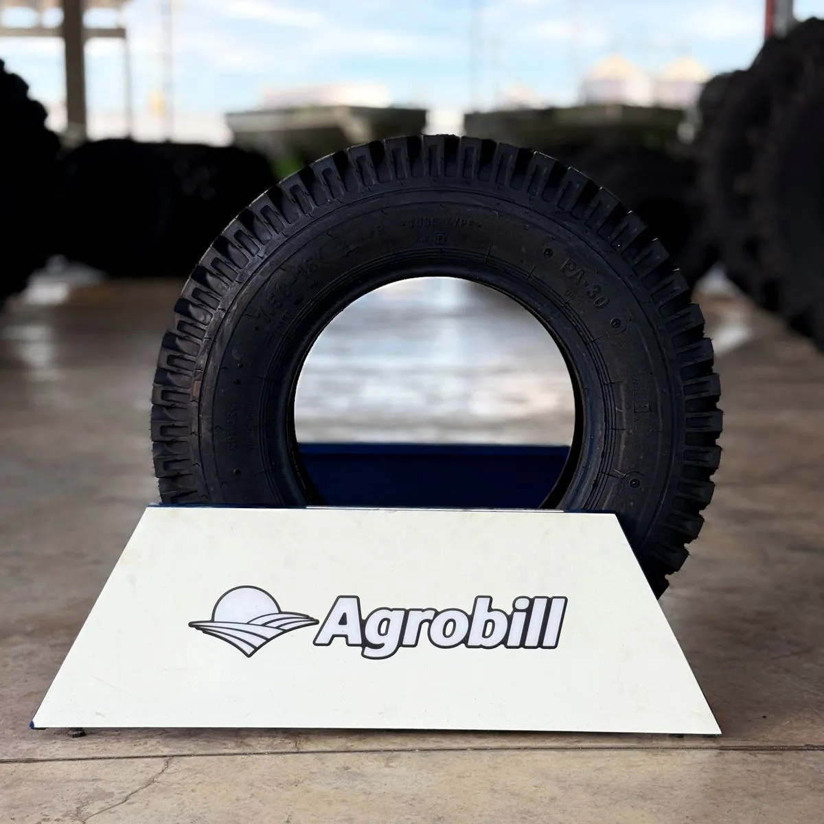 PNEU AGRÍCOLA 7.50X16 12 LONAS MODELO PA30- PETLAS