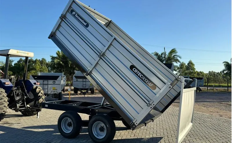 8.500 – 8.5m³ - Carreta Agrícola Basculante Hidráulica CBTEC. Lateral Móvel. Rodado Tandem Com Pneus 11L15 Aro 15 Tecmesteel