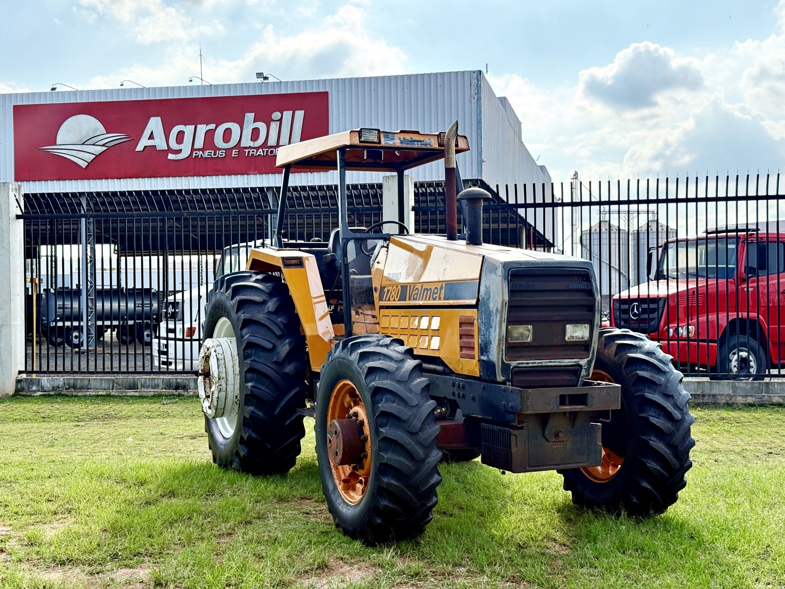 Trator Valmet 1780 Turbo