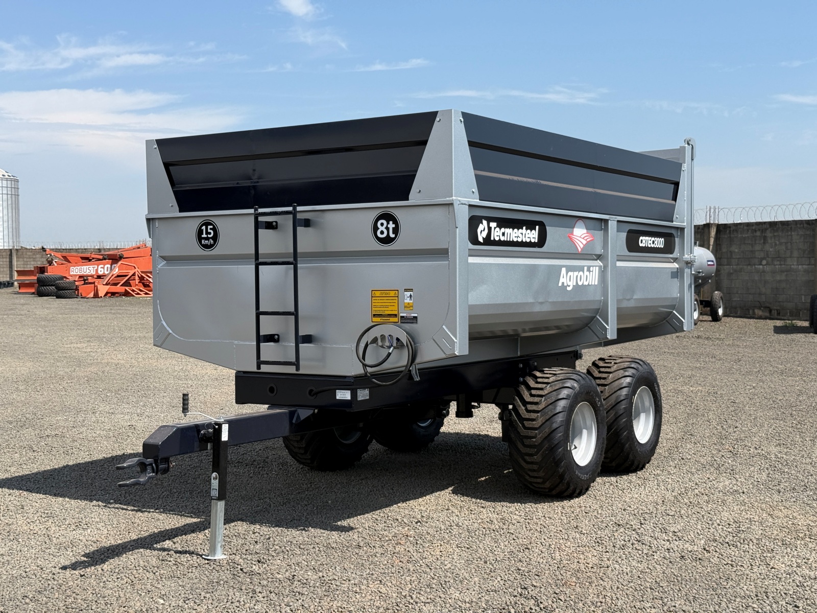 10.000 – 10.0 m³ - Carreta Agrícola Basculante Hidráulica CBTEC com Pneus 400/60 Aro 15.5 - 1 Eixo Rodado Tandem - Tecmesteel