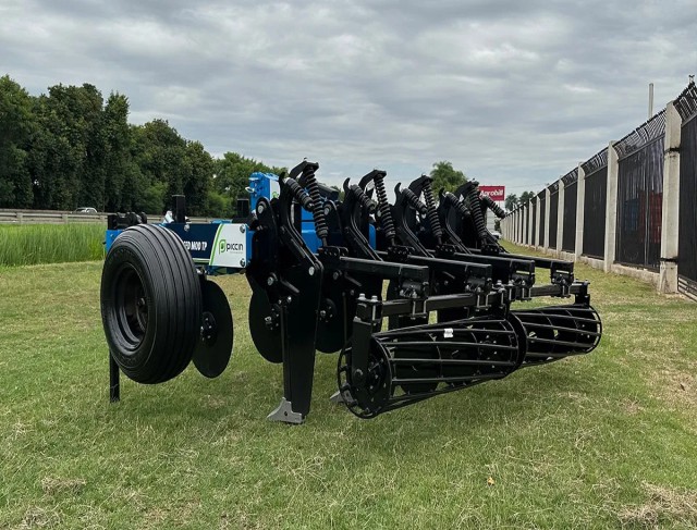 Descompactador de Solo Advanced Mod Tp 05 Hastes Terceiro Ponto Piccin