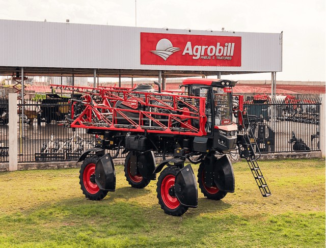 Pulverizador Autopropelido Avola 2000L Barra de 27Mt Completo com Piloto Automático Baldan