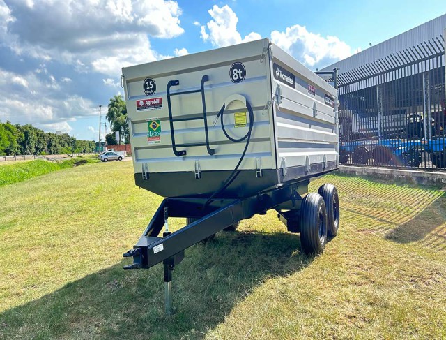 Carreta Agrícola Basculante Hidráulica CBTEC 8.500 – 8.5m³. Lateral Móvel. Rodado Tandem Com Pneus 11L15 Aro 15 Tecmesteel