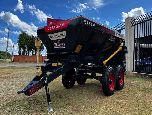 Distribuidor de Calcário Fertilizantes e Compostos Orgânicos Dcfco 6000 Baldan
