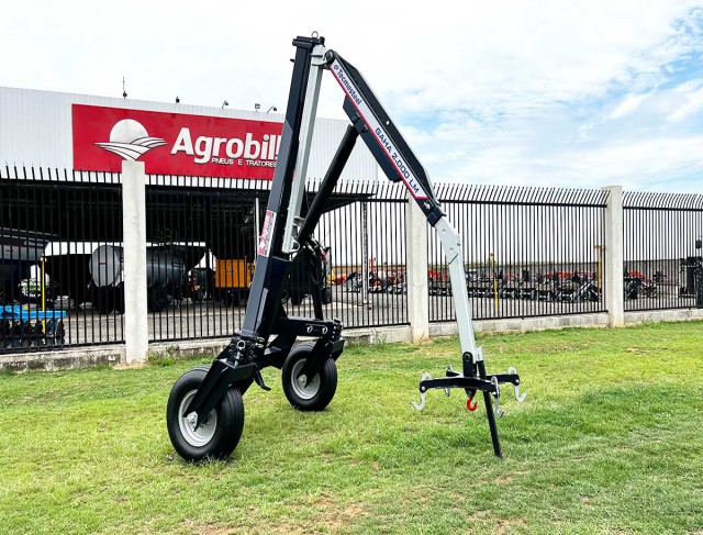 Guincho Agrícola Big Bag 2000Kg Lança Manual Gaha-Lm 2T com Regulagem de Bitola Tecmesteel