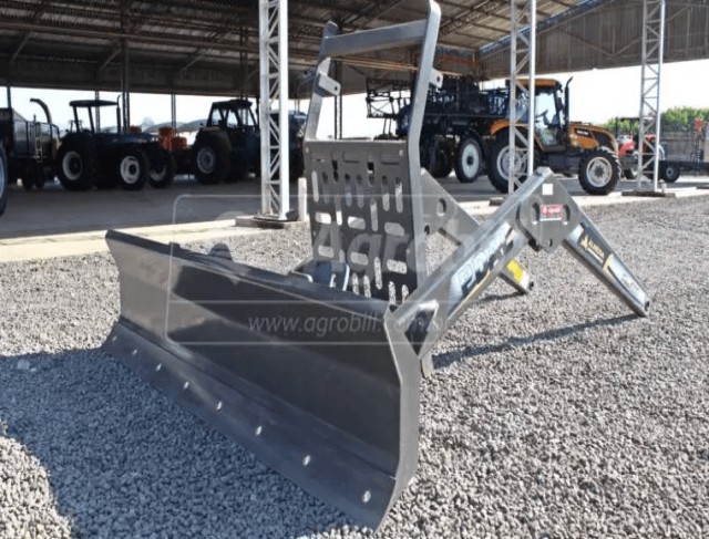 Conjunto Frontal de Lâmina PDAL Force 1.000 Tratores Valtra A74 A79 Plataformado Almeida