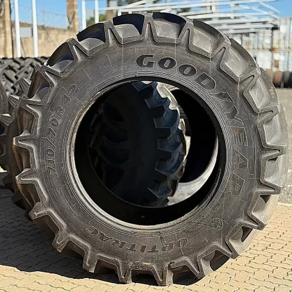 Pneu Agrícola 710/70R42 Optitrac R-1W Radial Goodyear