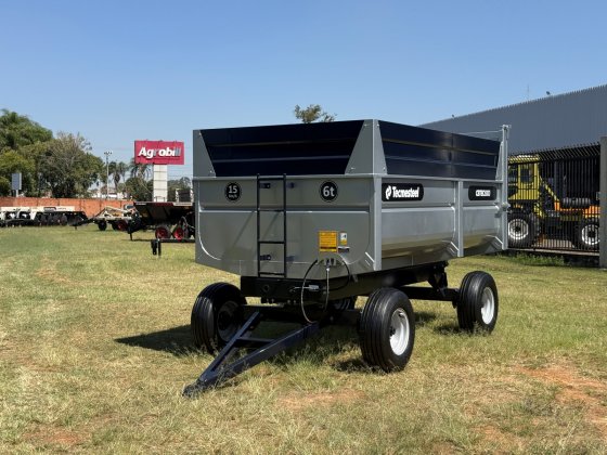 8.500 – 8.5 m³ - Carreta Agrícola Basculante Hidráulica CBTEC. Rodado Tandem com Pneus 11L15 Aro 15 - 2 Eixos Rodado Simples, Eixo da frente Dirigível - Tecmesteel