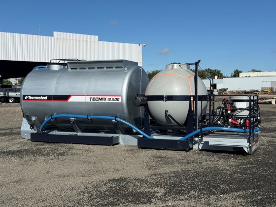 12.500 Litros + 3.500 Litros - Tanque Agrícola Incorporador de Calda Pronta Roll On / Off modelo Tecmix Tecmesteel