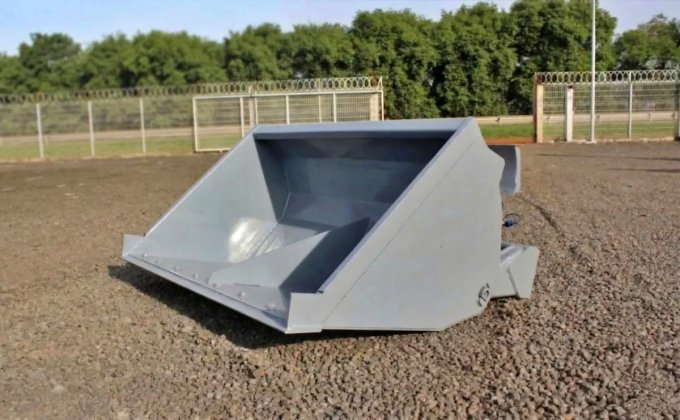 Pá Hidráulica de 1,30 m Modelo PH com volume de 400 L para conjunto PD Bomba Trator / sem Válvula para Tratores Valtra 4x4 BM 110 a 125 GIII - Baldan